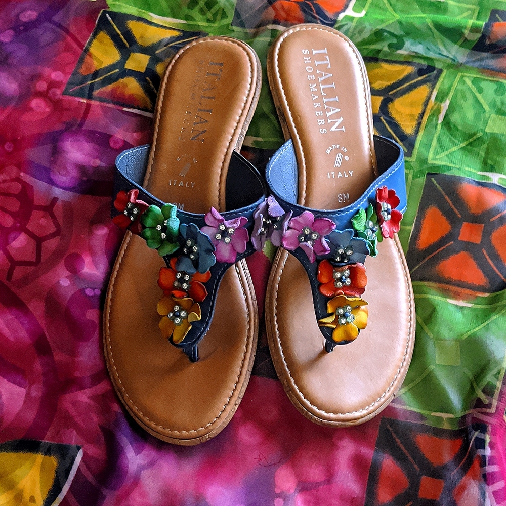 Italian Shoemakers sandals size 8